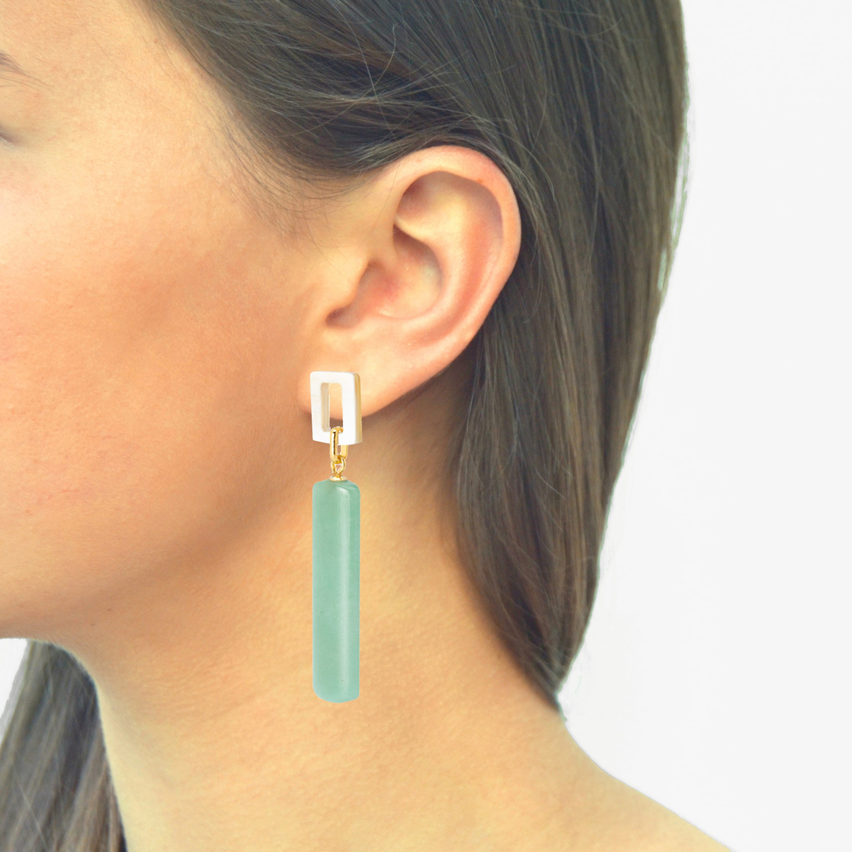 PENDIENTES MELISSA CON CUERNO Y BARRA DE JADE