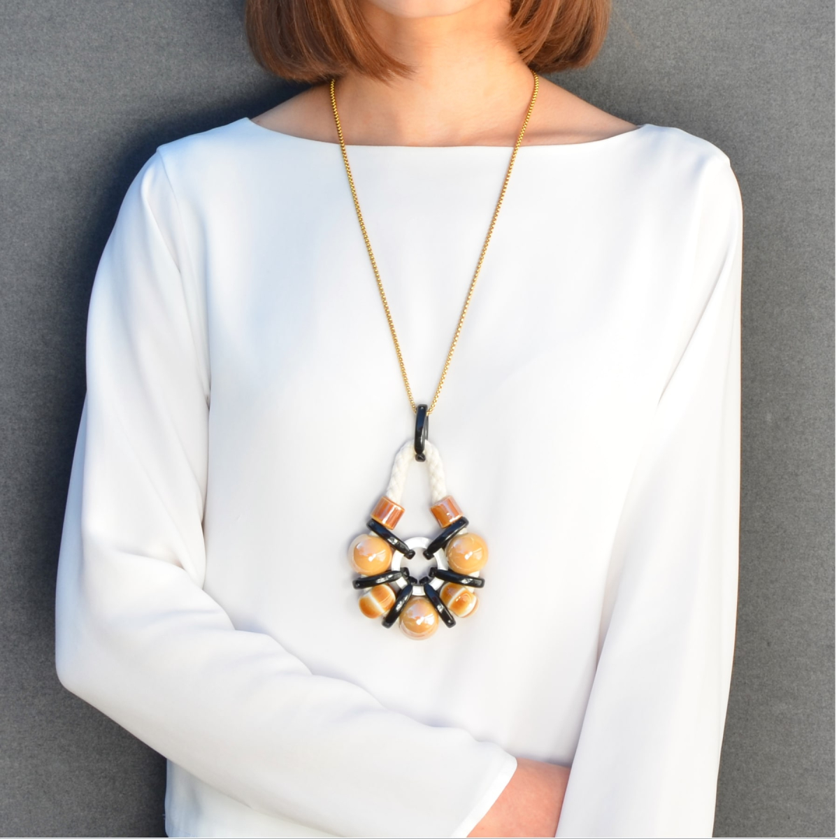 DUNA GREEN CERAMIC AND RESIN NECKLACE