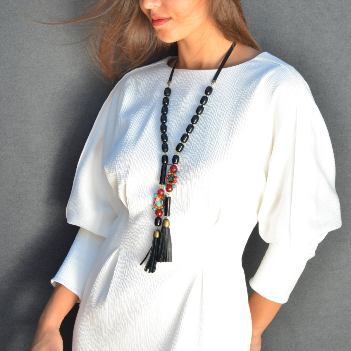 INNA TWO LEATHER TASSEL NECKLACE GREEN