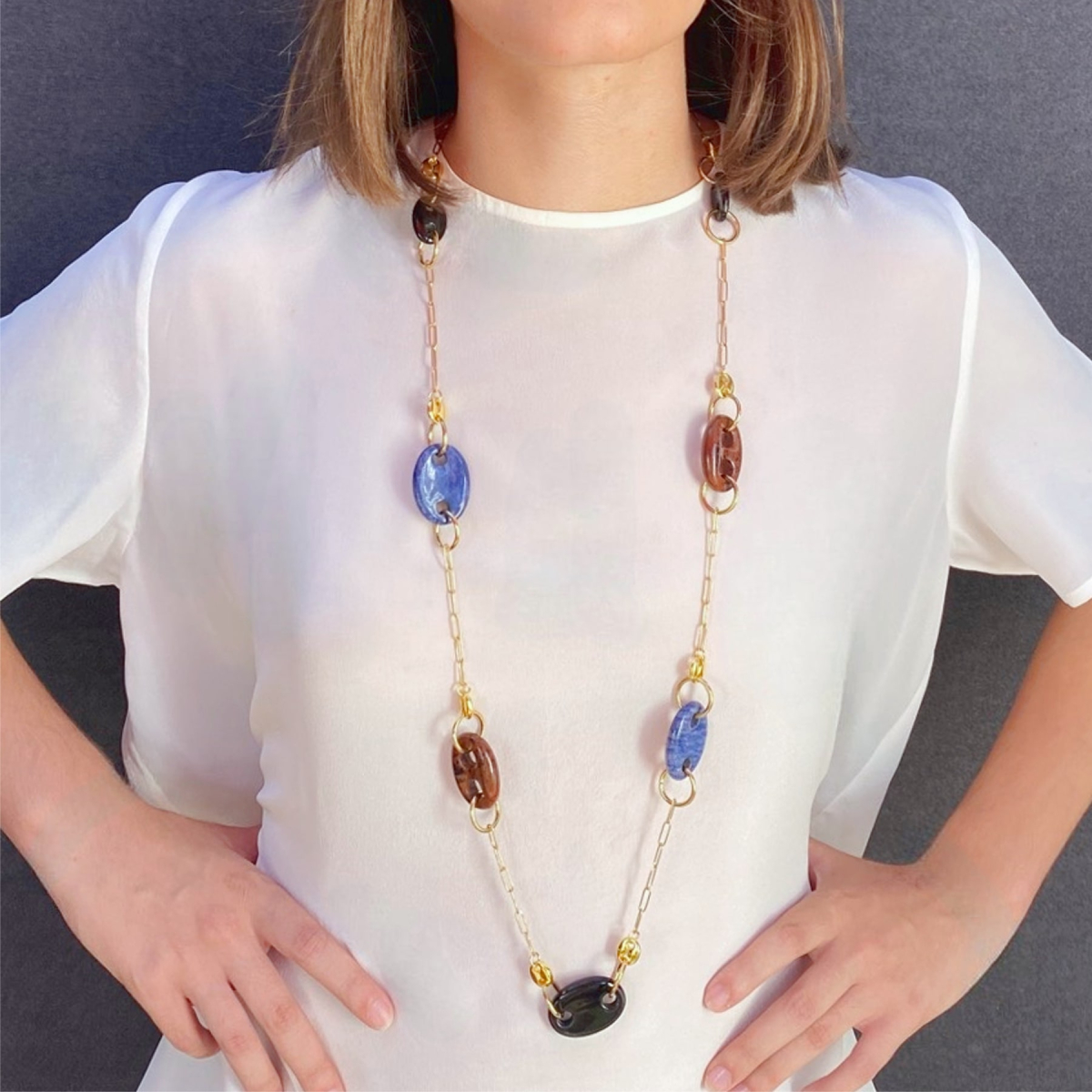 COLLAR PACÍFICO LARGO CON CALABROTES DE DURMORTIERITA Y OBSIDIANA CAOBA