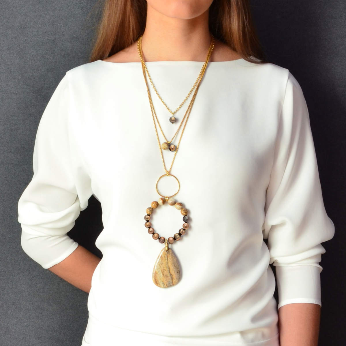 OIA LAYERED FRESHWATER PEARLS NECKLACE GOLD