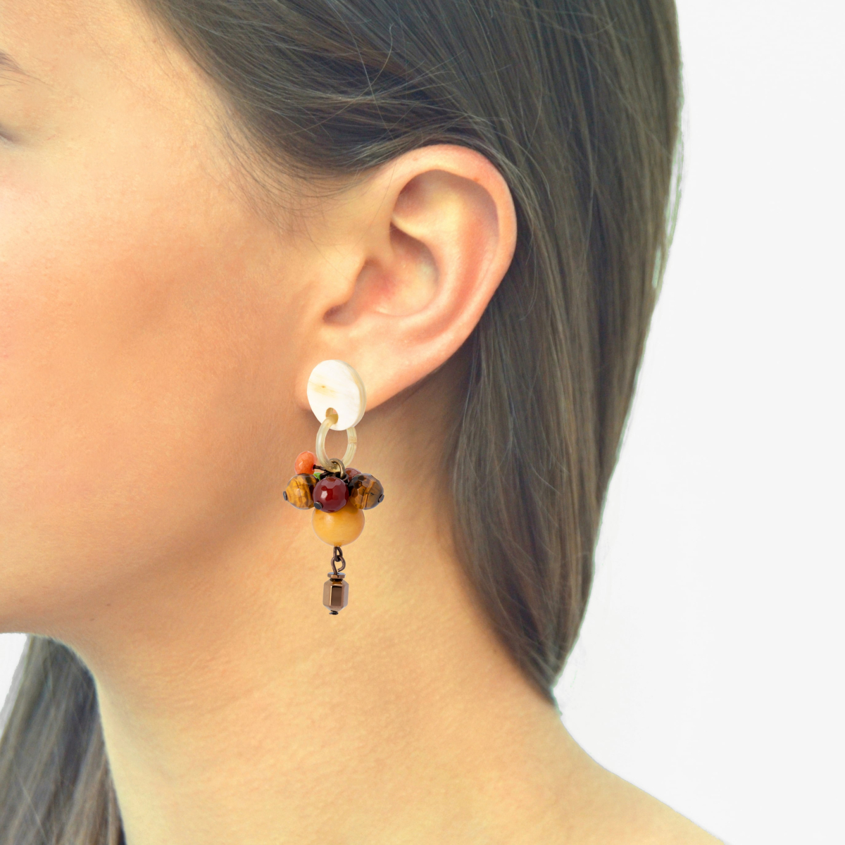 CLAUDIA BUNCH EARRINGS WITH STONES AND HORN ORANGE
