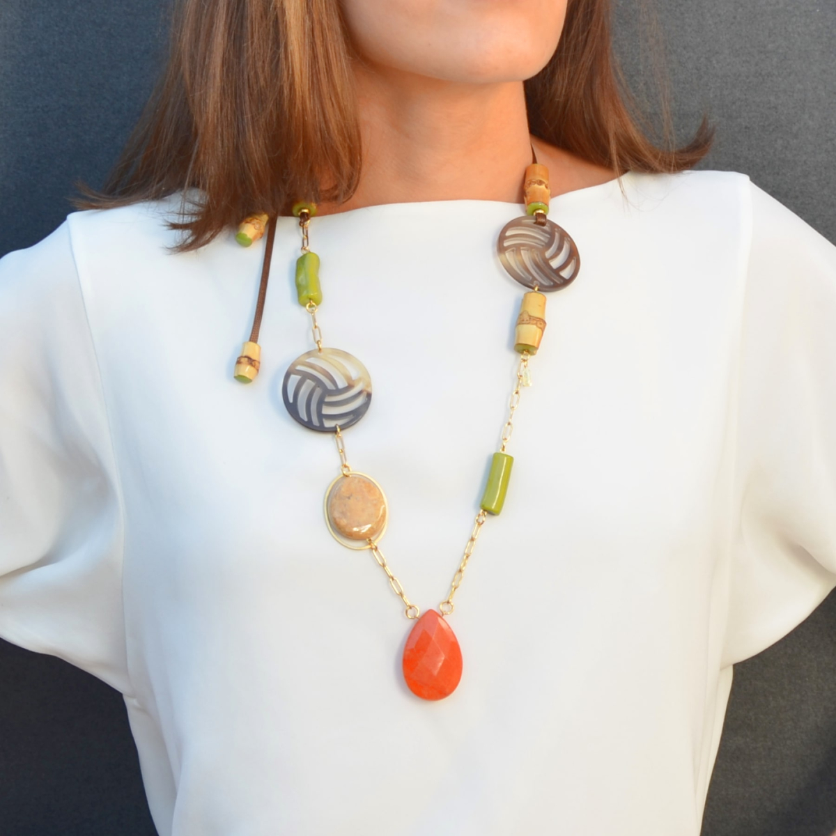 OLIVIA AGATE TEARDROP NECKLACE