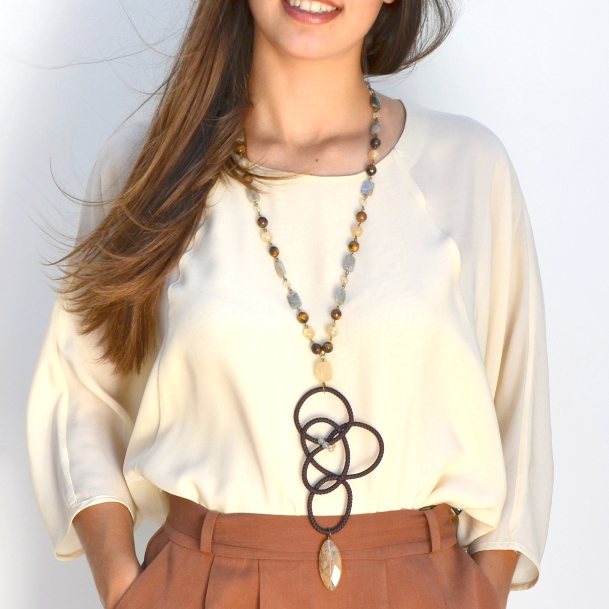 MARINA YELLOW KNOT NECKLACE
