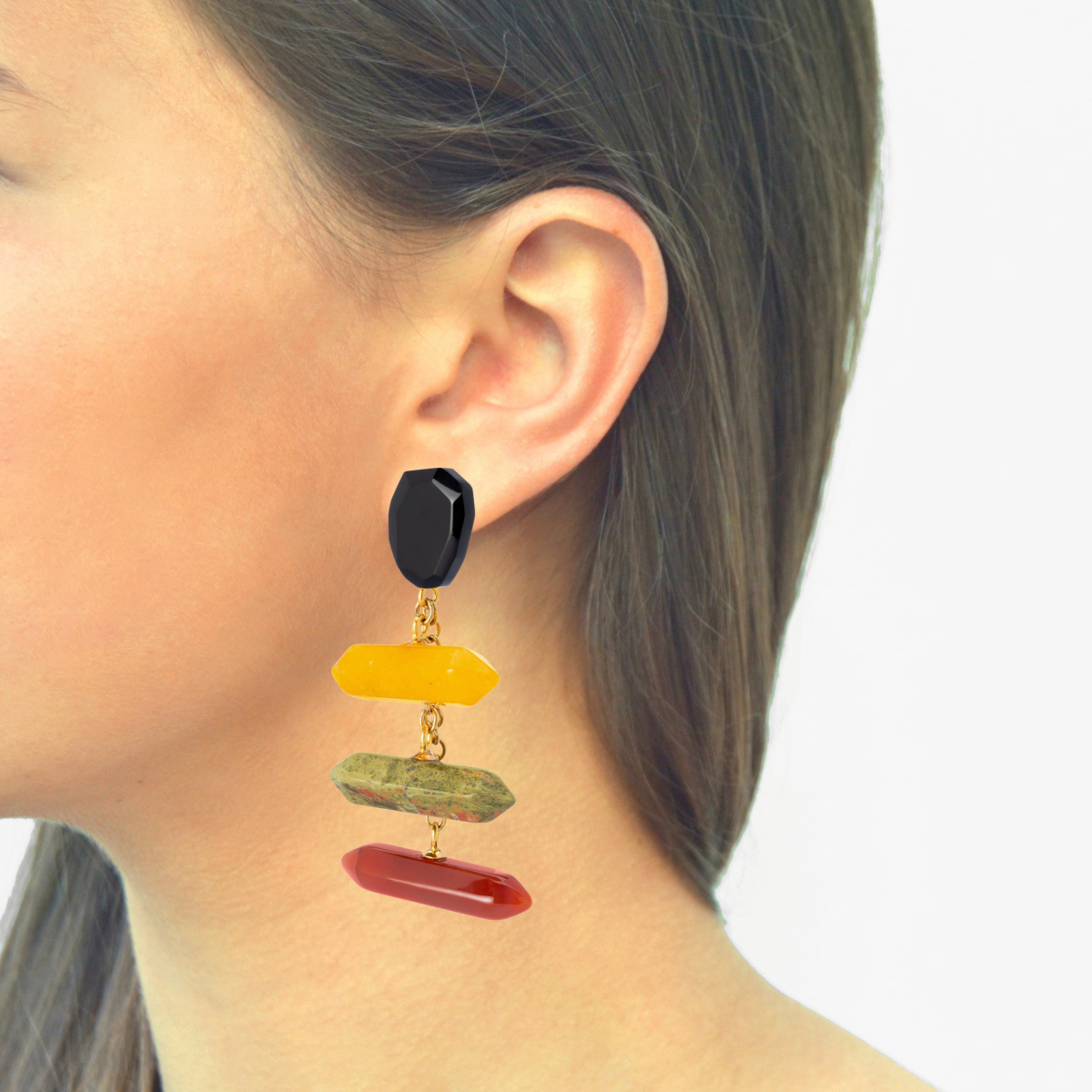 SOFIA HORN EARRINGS WITH THREE  BARS-GREEN