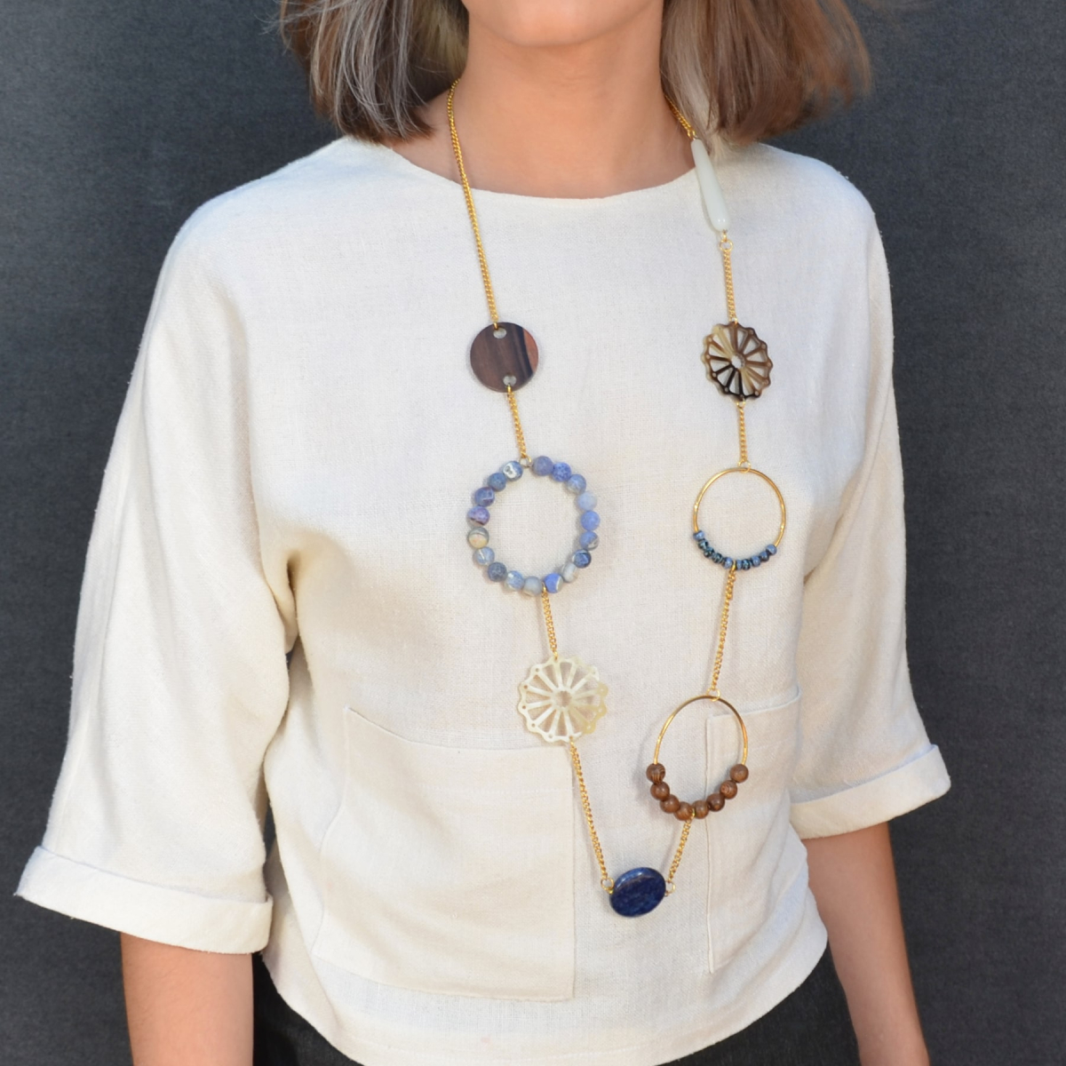 DANTE NECKLACE WITH HORN, AGATE AND EBONY- BLUE