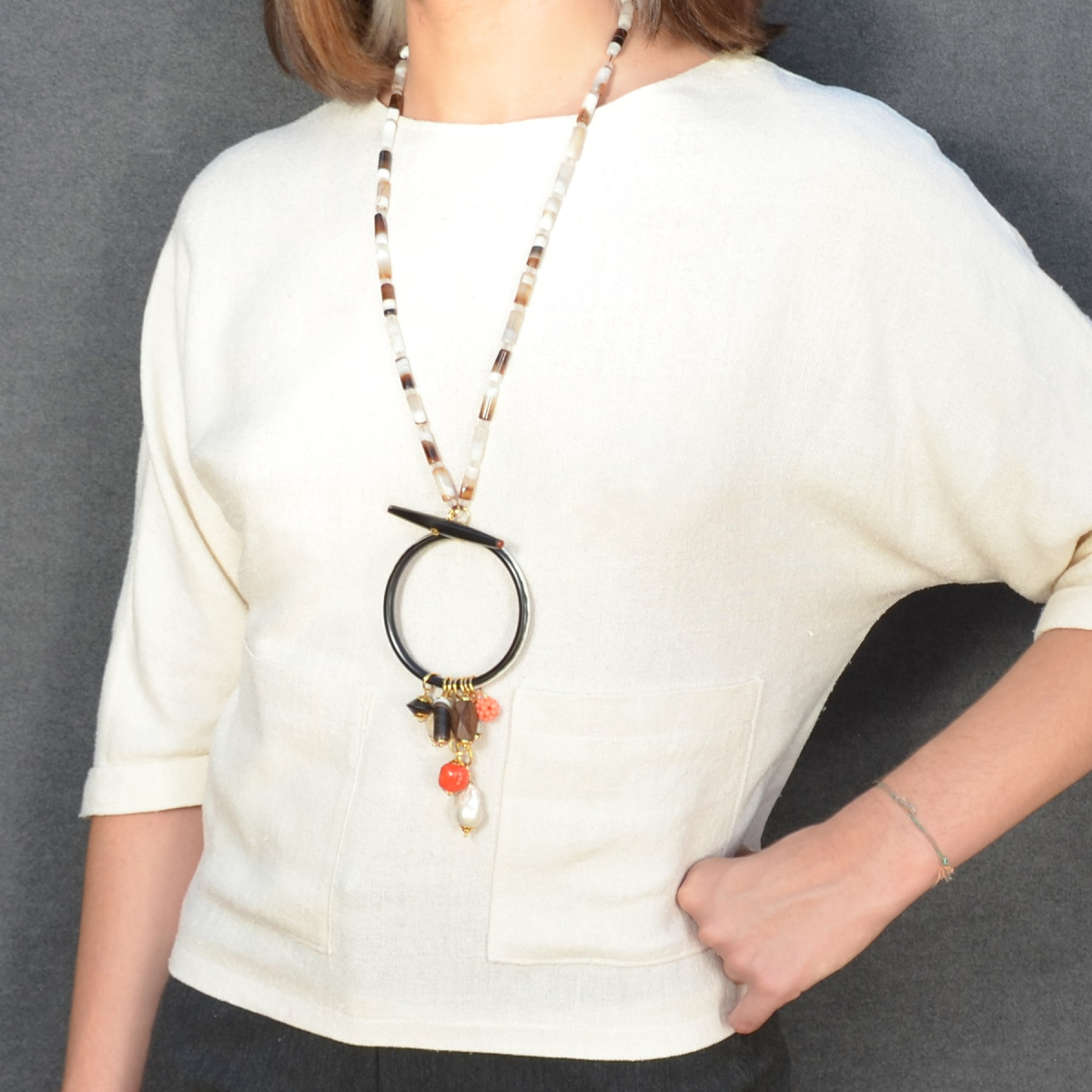 BEL AGATES CORAL AND FRESH WATER PEARLS NECKLACE