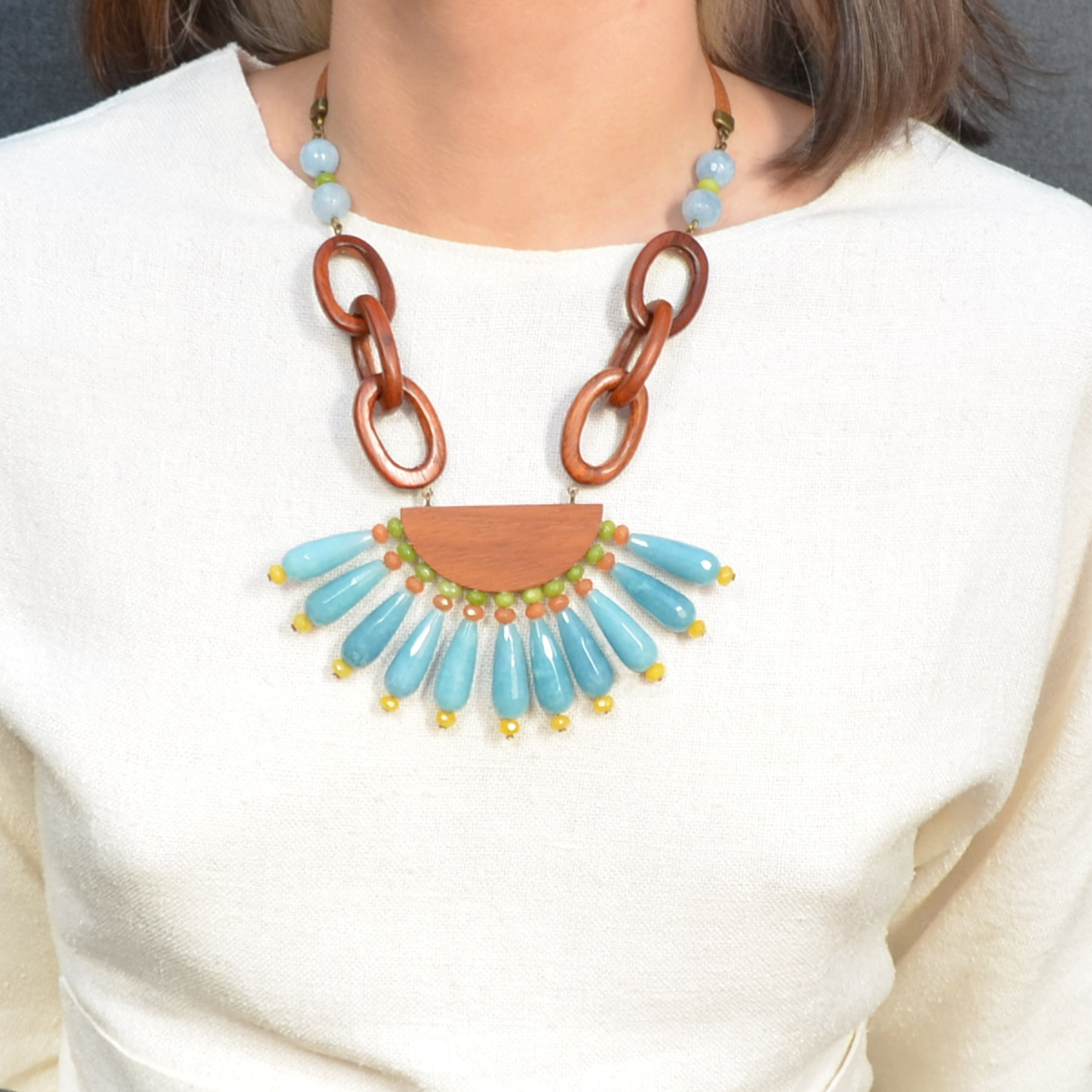 INGRID RASPBERRY AGATE TEARDROP SHORT NECKLACE