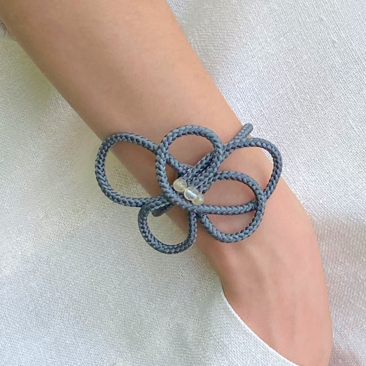 MARINA GRAY KNOT CUFF