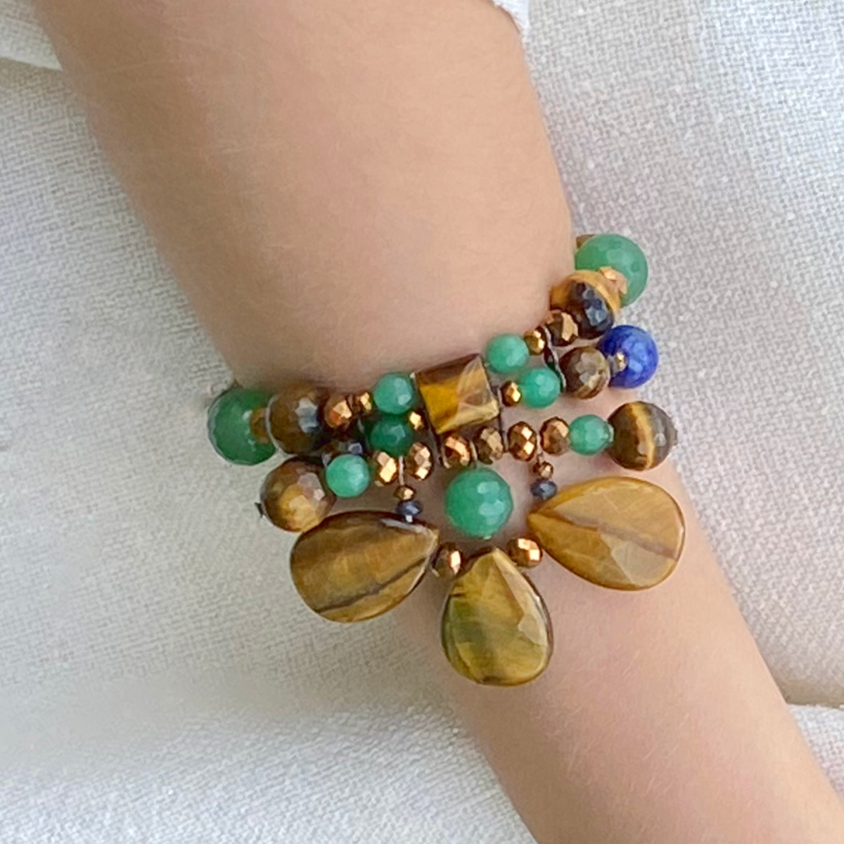 TRICIA LAPIS TIGER'S EYE BRACELET