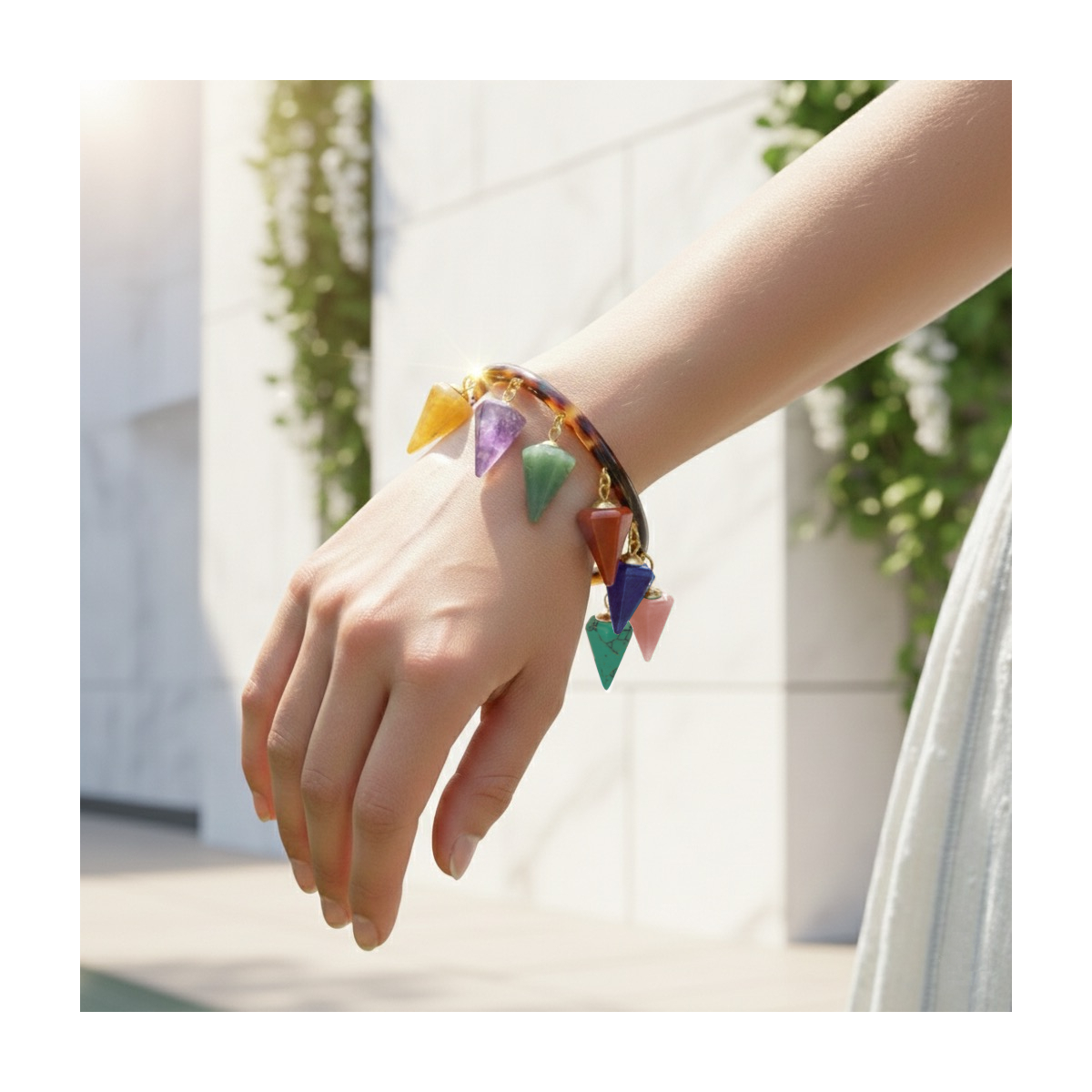 SOFIA HORN BANGLE WITH SEMIPRECIOUS STONE PYRAMIDS