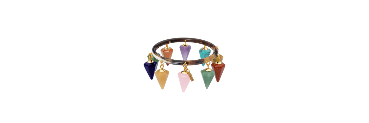 PULSERA SOFIA DE CUERNO CON PIRAMIDES DE PIEDRAS SEMIPRECIOSAS